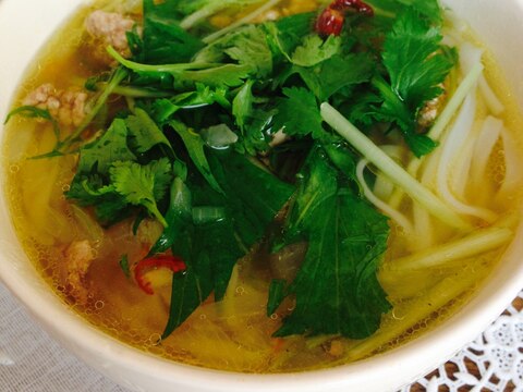 ひき肉のフォー